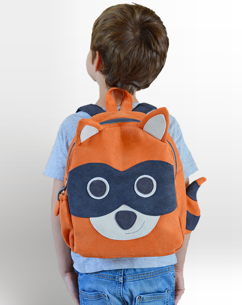 racoon backpack thumb