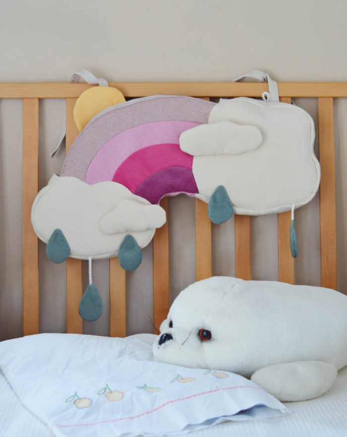 pink rainbow pocket organizer thumb