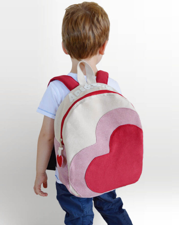 heart backpack_th